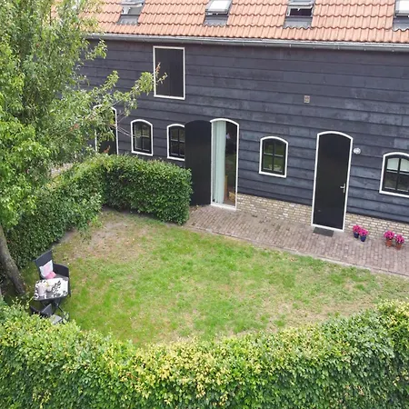 Koeienstal Apartment